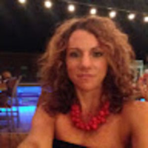 Meet your Posher, Monica